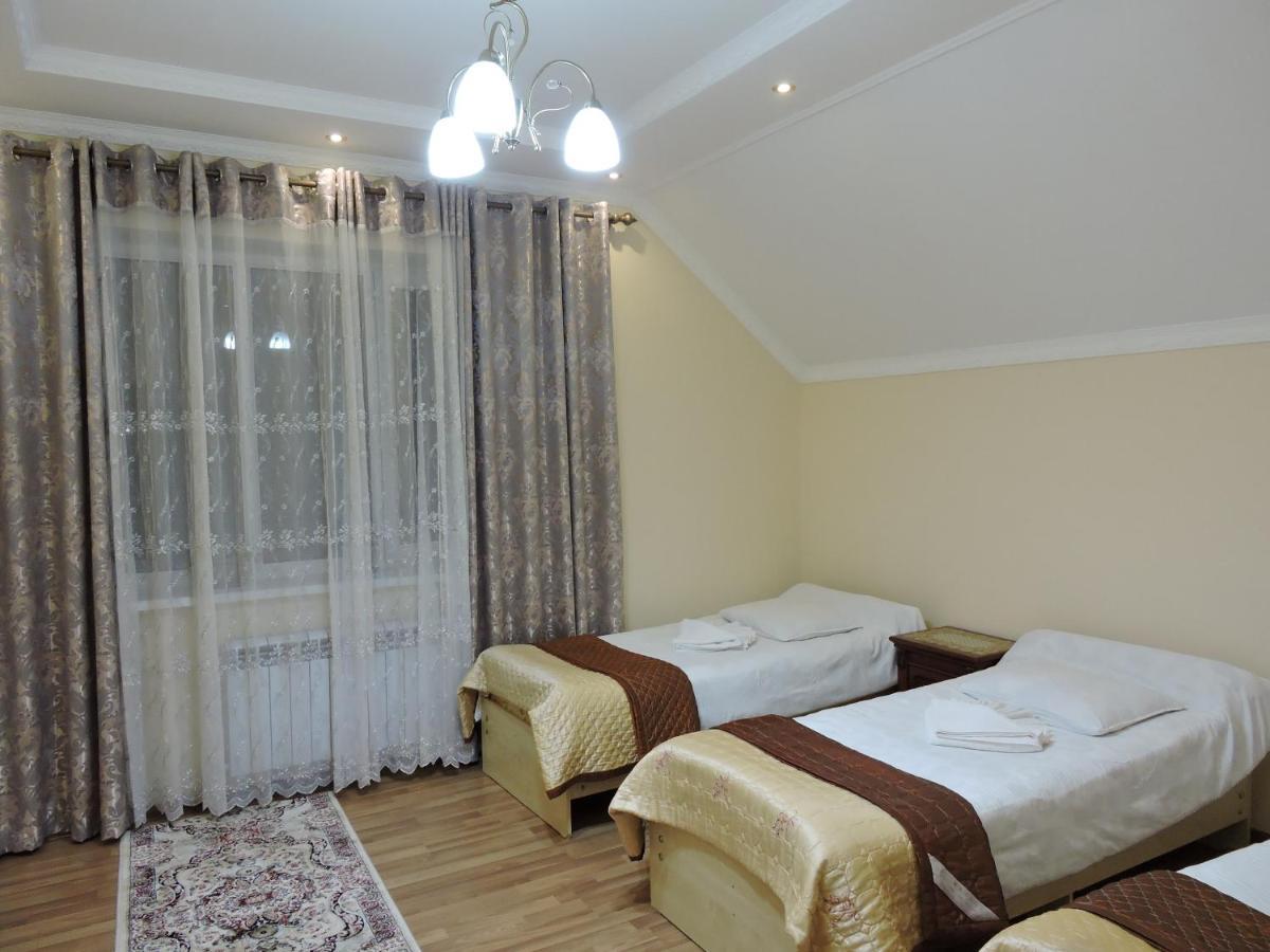 Guest House Ulukbek Bokonbayevo Екстер'єр фото