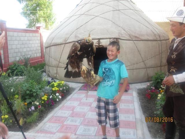 Guest House Ulukbek Bokonbayevo Екстер'єр фото