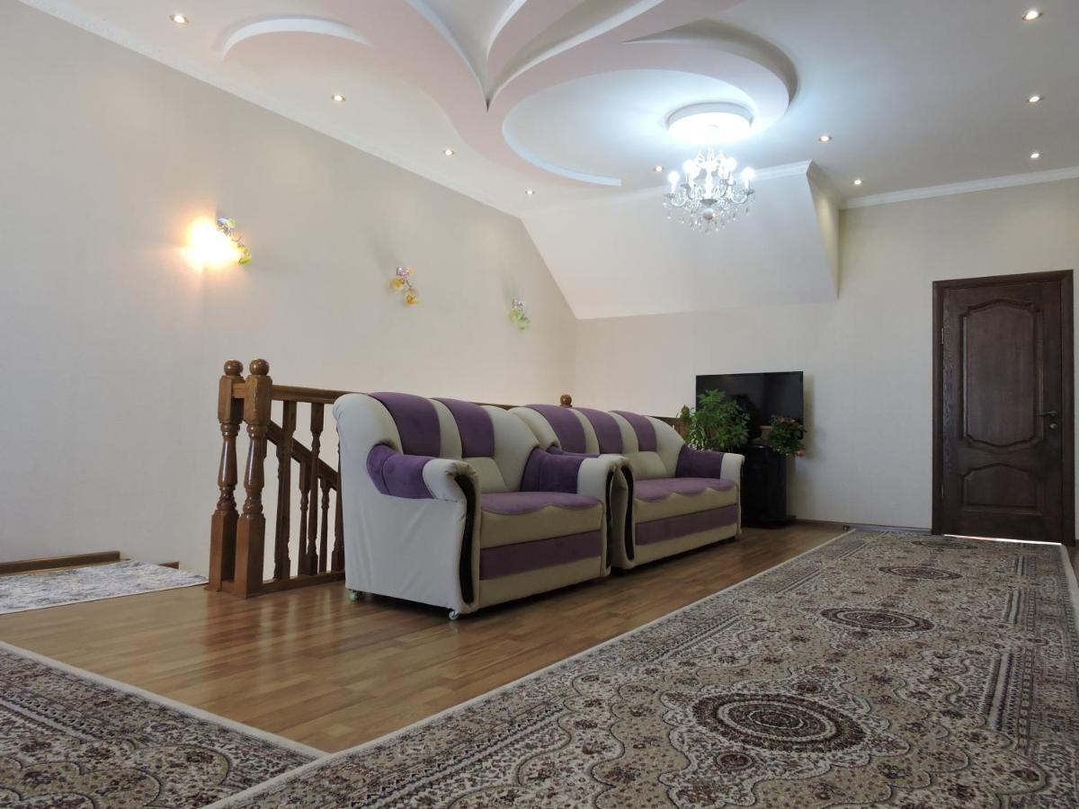 Guest House Ulukbek Bokonbayevo Екстер'єр фото