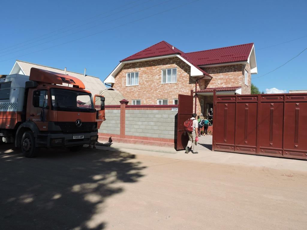 Guest House Ulukbek Bokonbayevo Екстер'єр фото